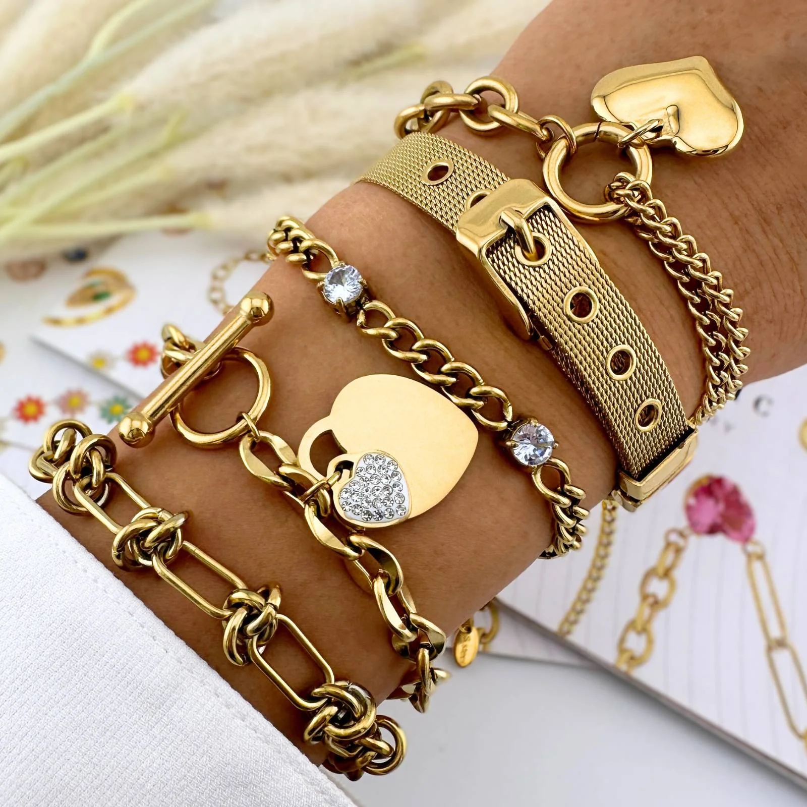 Bracelet Jonc Torsadé Doré porté