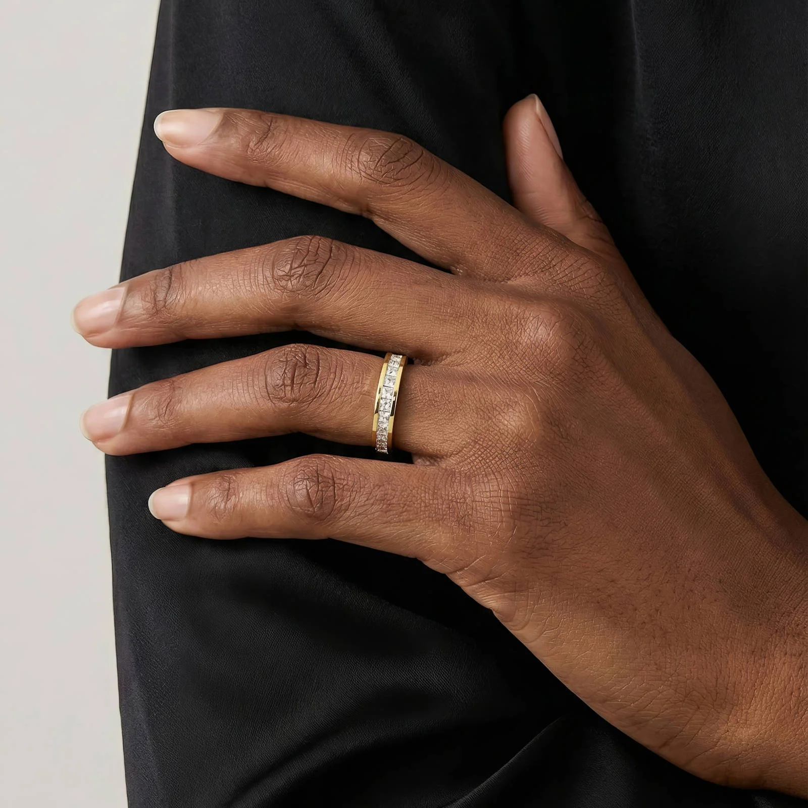Aura Bold portée
